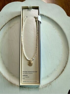 Luna Norte White Cultured Pearl Necklace with Gold Shell Charm